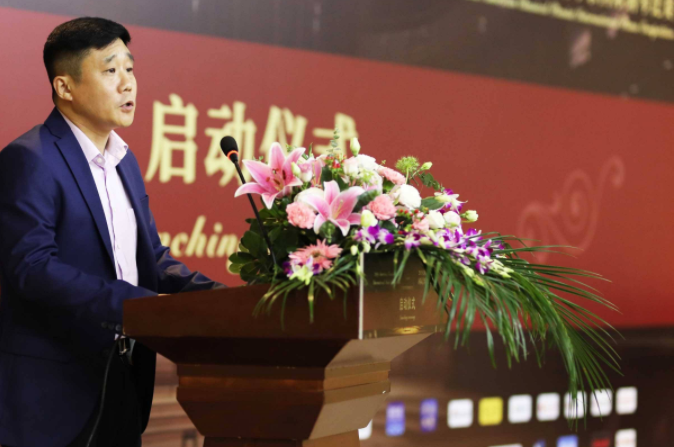 热门:罗永浩和苹果发布会撞日子，“新旧大战”谁更出彩？