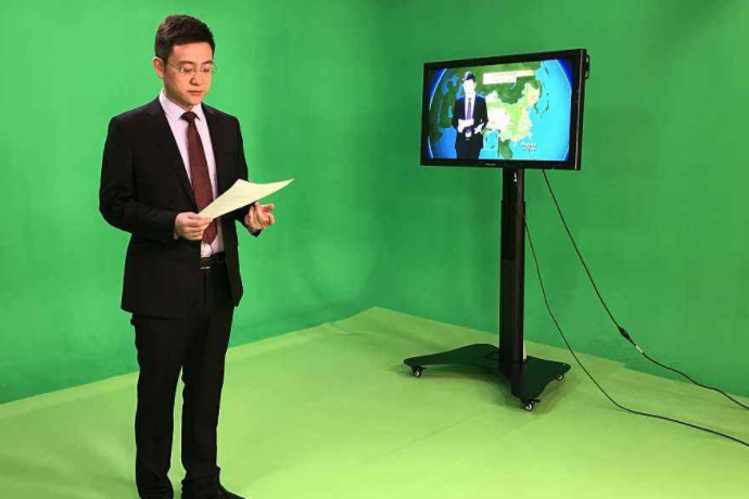 热门:罗永浩“回归”手机圈，这次结缘二手机